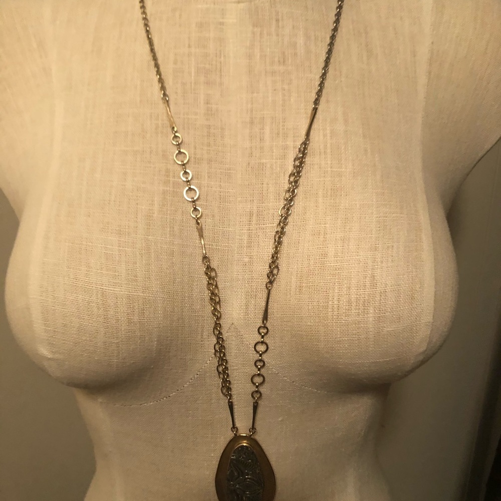 Necklace 🌻 - Picture 4 of 5
